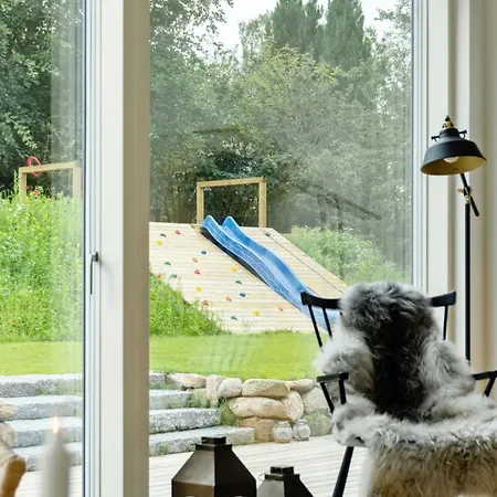 Modern With Personal Touch Near Ordrup Fårevejle